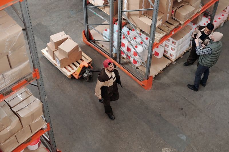 Work in a logistics warehouse